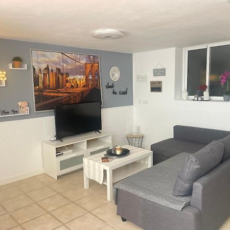 Apartamento A Tan Solo 2 Minutos De La Playa Puerto del Rosario  Exterior photo